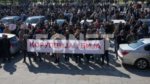 Više studenata nego Vučića